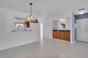 766 Avenida Estancia, Venice, FL 34292 - Photo 6