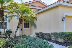 6370 Falcon Lair Dr, North Port, FL 34287 - Photo 8