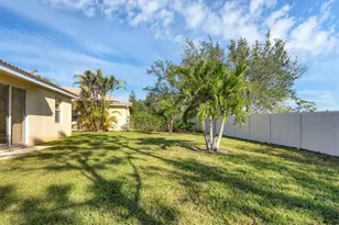 6370 Falcon Lair Dr, North Port, FL 34287 - Photo 28