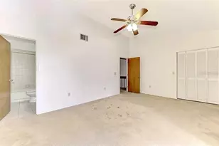 979 Sunridge Dr, Sarasota, FL 34234 - Photo 12