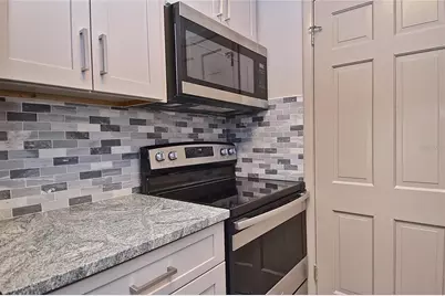 200 The Esplanade N #C19, Venice, FL 34285 - Photo 4