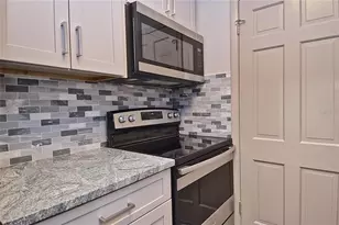 200 The Esplanade N, Venice, FL 34285 - Photo 4