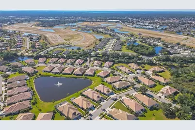 4820 Whispering Oaks Drive, North Port, FL 34287 - Photo 32