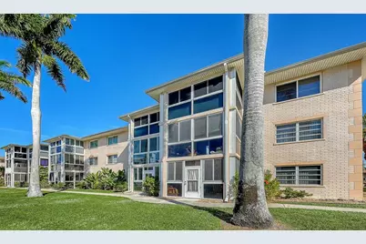 200 The Esplanade N #A2, Venice, FL 34285 - Photo 1