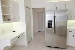 835 Chalmers Dr, Venice, FL 34293 - Photo 22