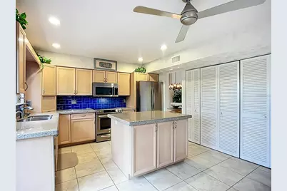 4683 Oak Hollow Drive #3, Sarasota, FL 34241 - Photo 18