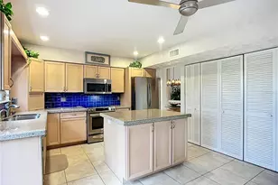 4683 Oak Hollow Dr, Sarasota, FL 34241 - Photo 18