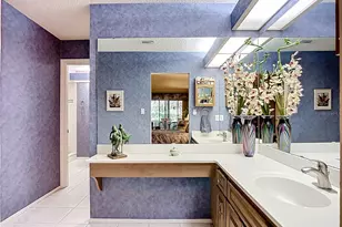 4683 Oak Hollow Dr, Sarasota, FL 34241 - Photo 22