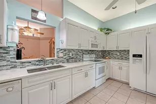 538 Catalina Isles Cir, Venice, FL 34292 - Photo 20