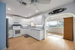 112 The Corso, Venice, FL 34285 - Photo 10