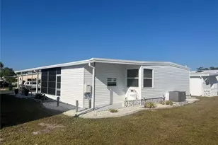 922 Cortina Blvd, Venice, FL 34285 - Photo 4