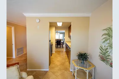 500 The Esplanade N #306, Venice, FL 34285 - Photo 6