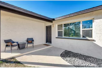 3774 Wake Avenue, Sarasota, FL 34240 - Photo 4