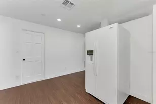 3774 Wake Ave, Sarasota, FL 34240 - Photo 14