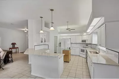 446 Pinewood Lake Drive, Venice, FL 34285 - Photo 26