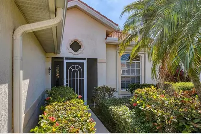 446 Pinewood Lake Drive, Venice, FL 34285 - Photo 4