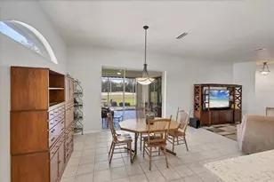 446 Pinewood Lake Dr, Venice, FL 34285 - Photo 10