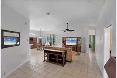 446 Pinewood Lake Drive, Venice, FL 34285 - Photo 6