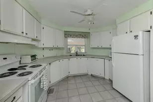 710 Fairmount Dr, North Port, FL 34287 - Photo 20