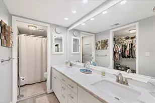 1100 Capri Isles Blvd, Venice, FL 34292 - Photo 16