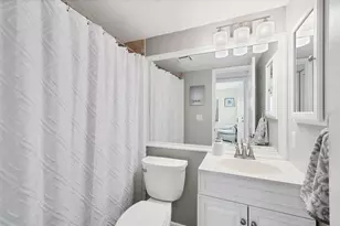 1100 Capri Isles Blvd, Venice, FL 34292 - Photo 20