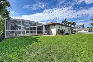 431 Villas Dr, Venice, FL 34285 - Photo 68