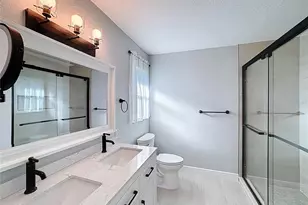 431 Villas Dr, Venice, FL 34285 - Photo 34