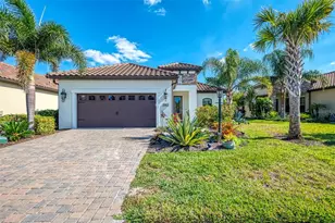 26813 Weiskopf Dr, Englewood, FL 34223 - Photo 8