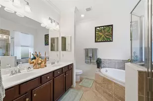 12611 Garibaldi Ln, Venice, FL 34293 - Photo 18