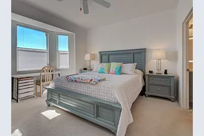 1749 Fountain View Circle, Venice, FL 34292 - Photo 24