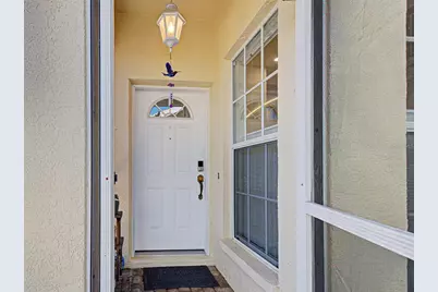 1749 Fountain View Circle, Venice, FL 34292 - Photo 6