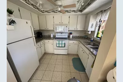 17 Quails Run Boulevard #1, Englewood, FL 34223 - Photo 4