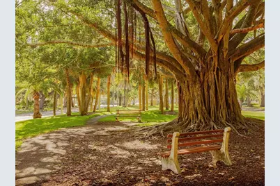 529 Lake Of The Woods Drive, Venice, FL 34293 - Photo 38