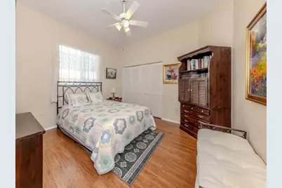 529 Lake Of The Woods Drive, Venice, FL 34293 - Photo 14