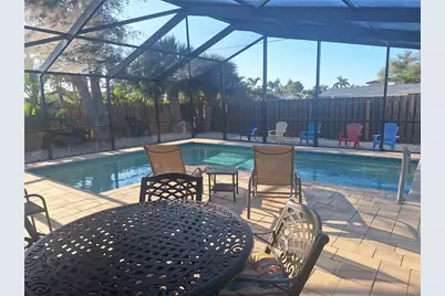 516 Serata Street, Venice, FL 34285 - Photo 2