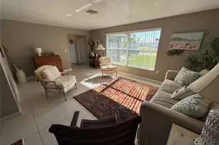 1335 Cambridge Dr, Venice, FL 34293 - Photo 8