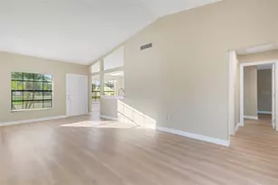 1550 N Pompano Ave, Sarasota, FL 34237 - Photo 8