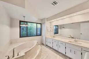 1229 Schooner Ln, Venice, FL 34285 - Photo 18