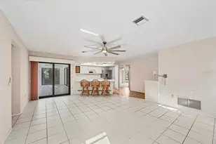 1229 Schooner Ln, Venice, FL 34285 - Photo 12