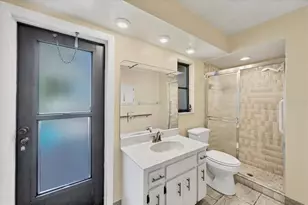 1229 Schooner Ln, Venice, FL 34285 - Photo 22