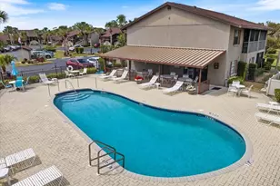 925 Capri Isles Blvd, Venice, FL 34292 - Photo 38