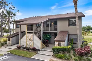 925 Capri Isles Blvd, Venice, FL 34292 - Photo 2