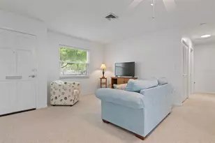 1040 Cockrill St, Venice, FL 34285 - Photo 4