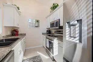 702 White Pine Tree Rd, Venice, FL 34285 - Photo 8