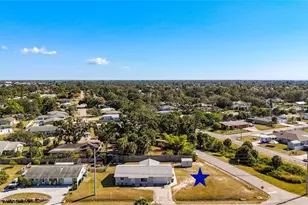 595 W Seminole Dr, Venice, FL 34293 - Photo 28