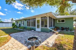 1316 Fir Ave, Venice, FL 34285 - Photo 40