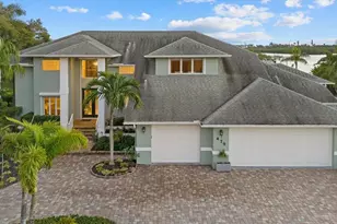 479 S Creek Dr, Osprey, FL 34229 - Photo 2