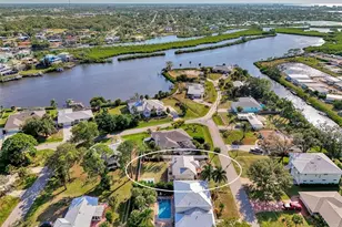 812 Garland Ave, Nokomis, FL 34275 - Photo 50