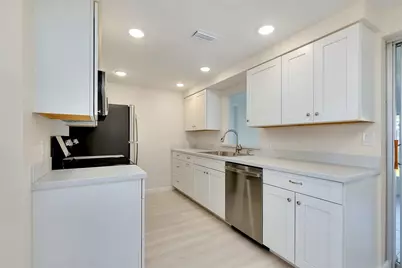 652 Circlewood Drive #T7, Venice, FL 34293 - Photo 30