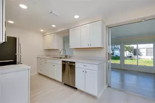 652 Circlewood Dr, Venice, FL 34293 - Photo 28